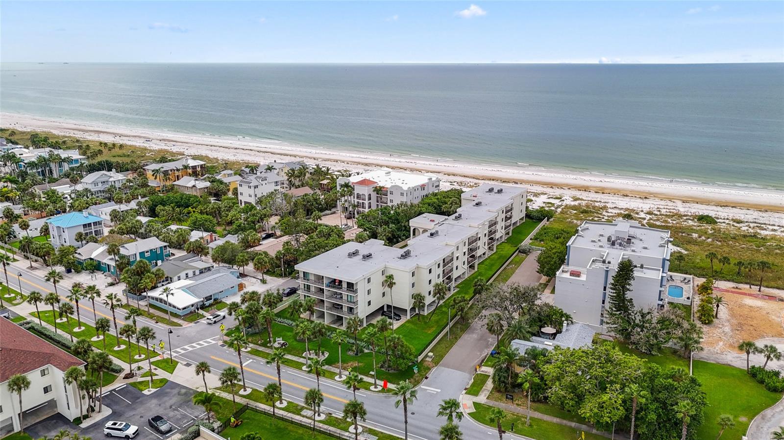 Image 32 of 47 For 3200 Gulf Boulevard 103