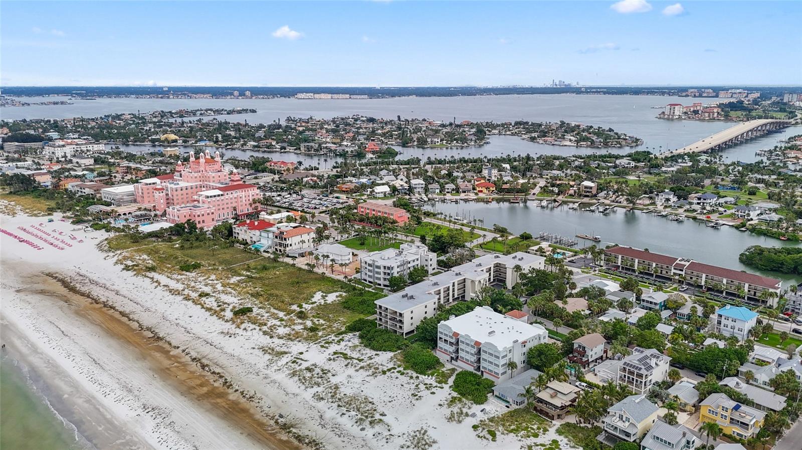 Image 41 of 47 For 3200 Gulf Boulevard 103