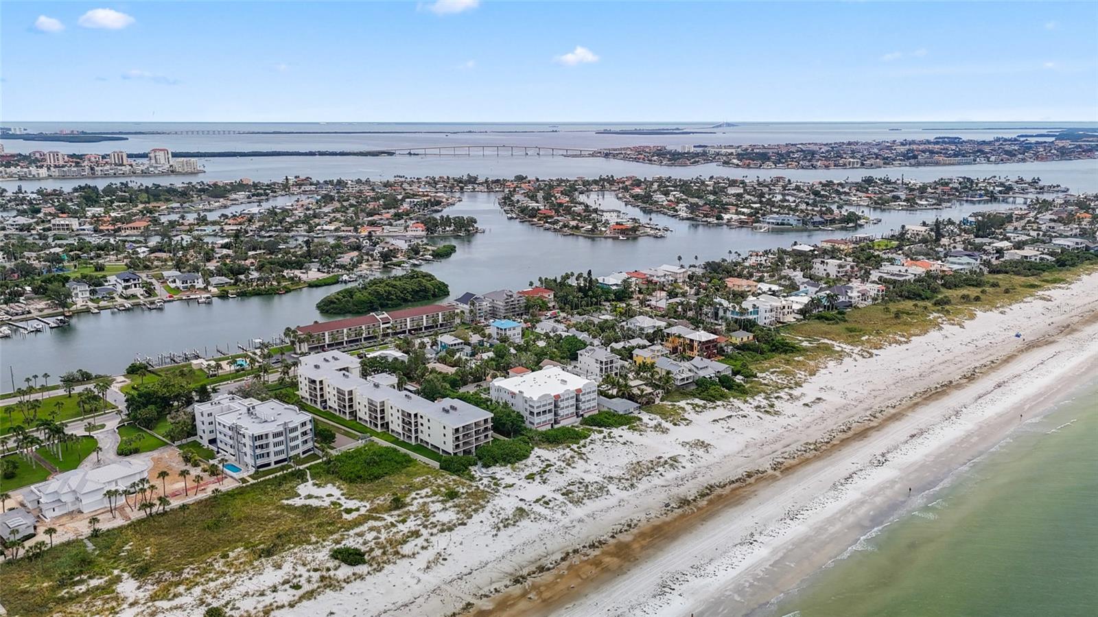 Image 44 of 47 For 3200 Gulf Boulevard 103