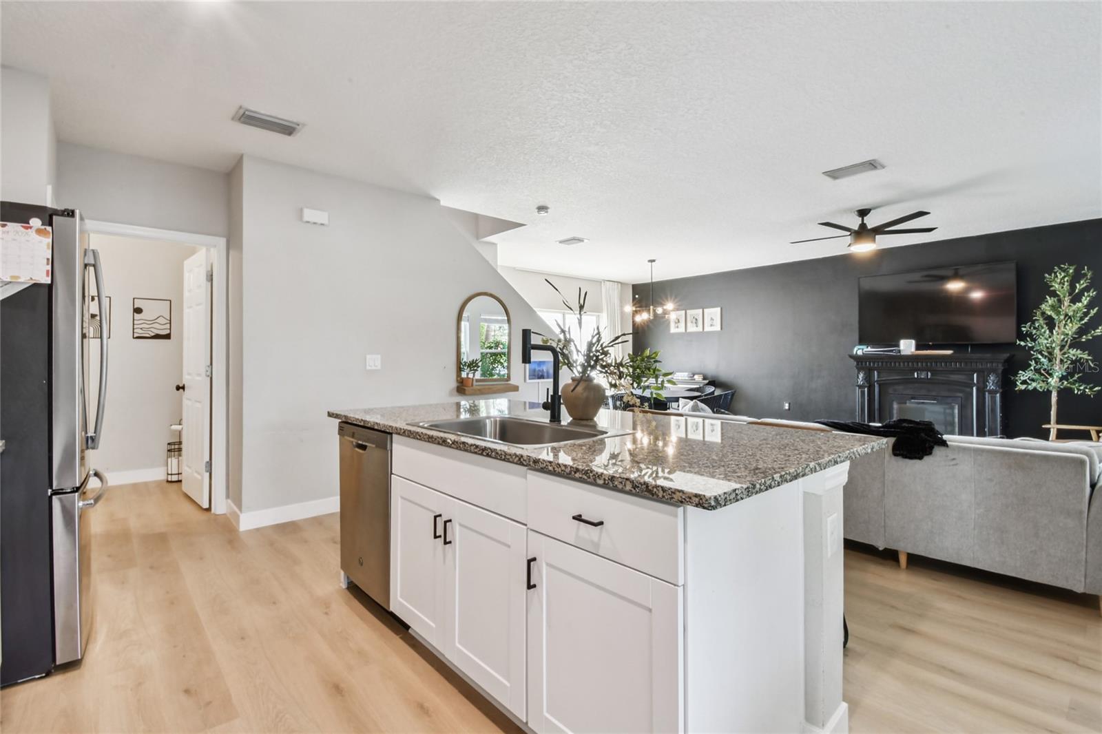 Image 4 of 34 For 12531 Triple Creek Boulevard