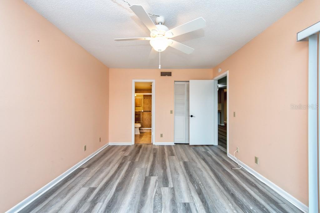 Image 18 of 45 For 6219 Palma Del Mar Boulevard S 114