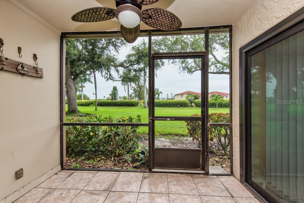 Image 24 of 45 For 6219 Palma Del Mar Boulevard S 114