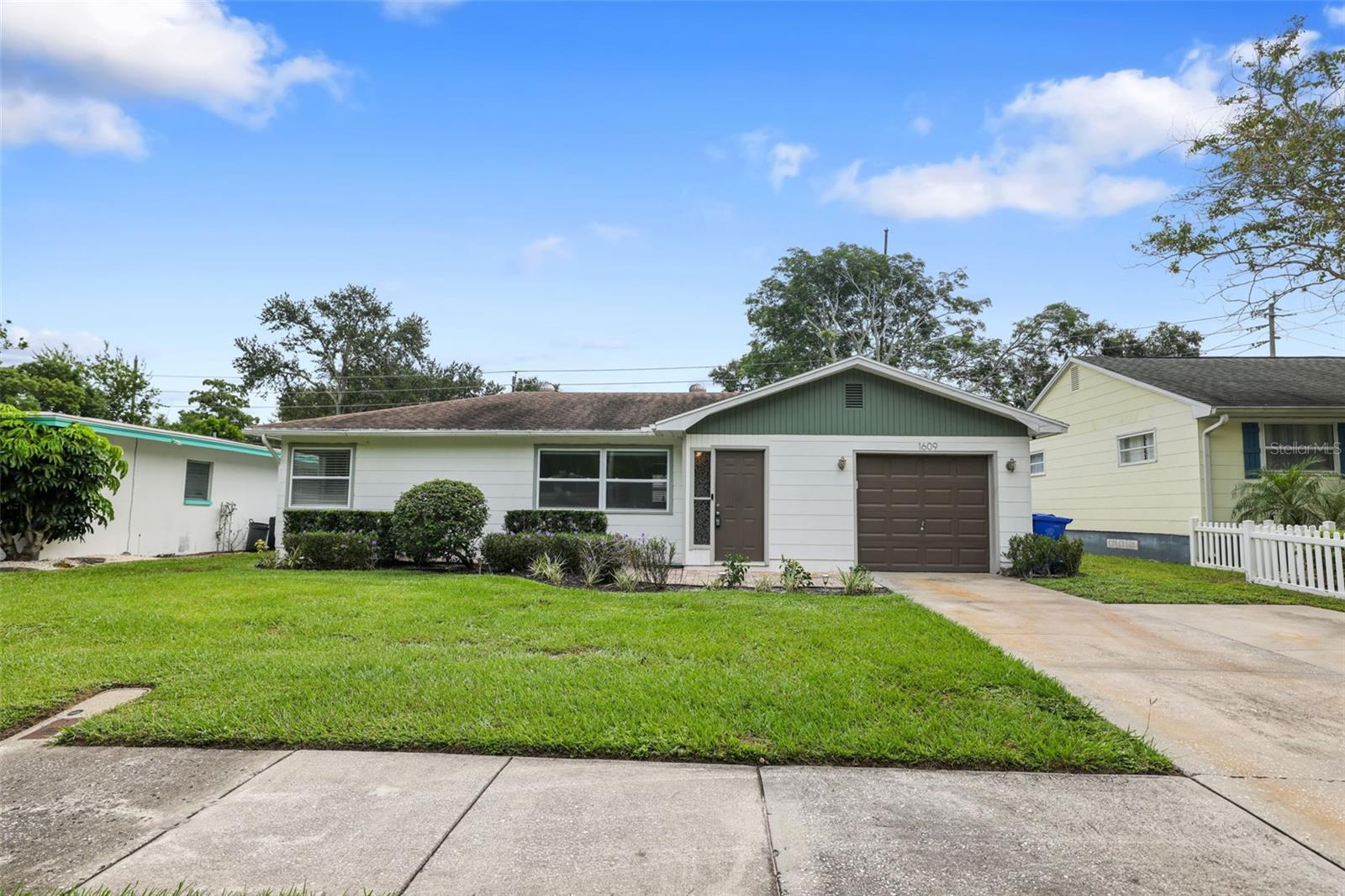 Details for 1609 San Mateo Drive, DUNEDIN, FL 34698