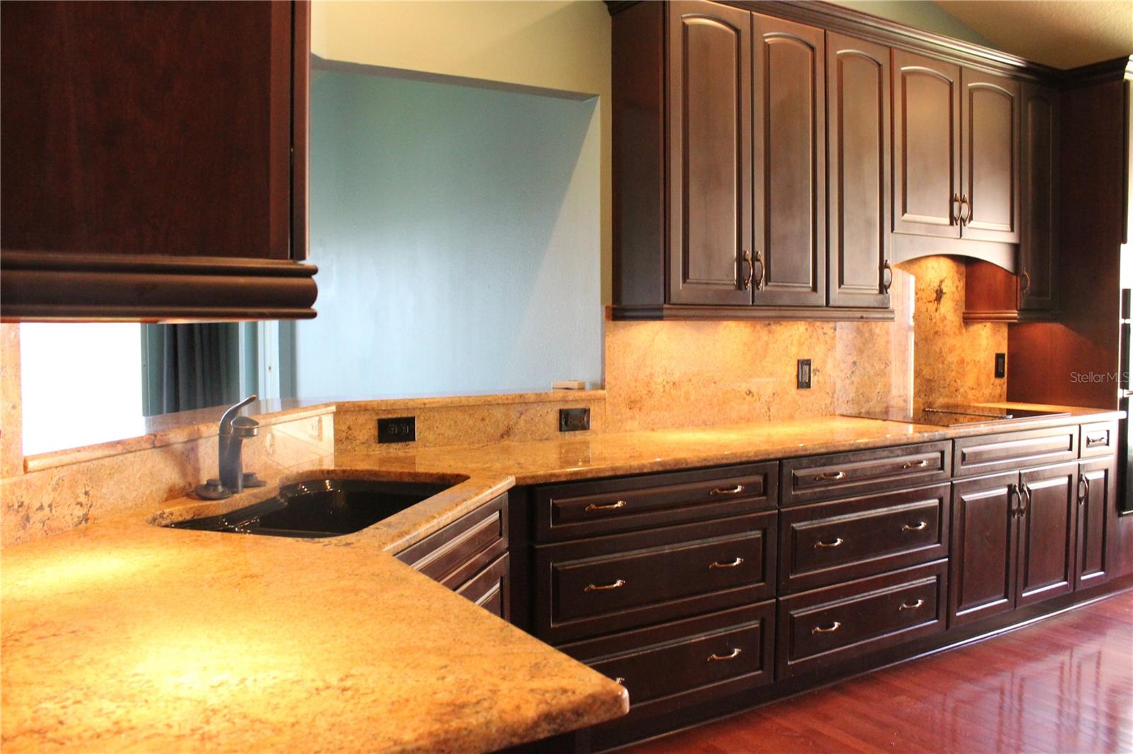 Image 6 of 31 For 1761 Bonita Bluff Court