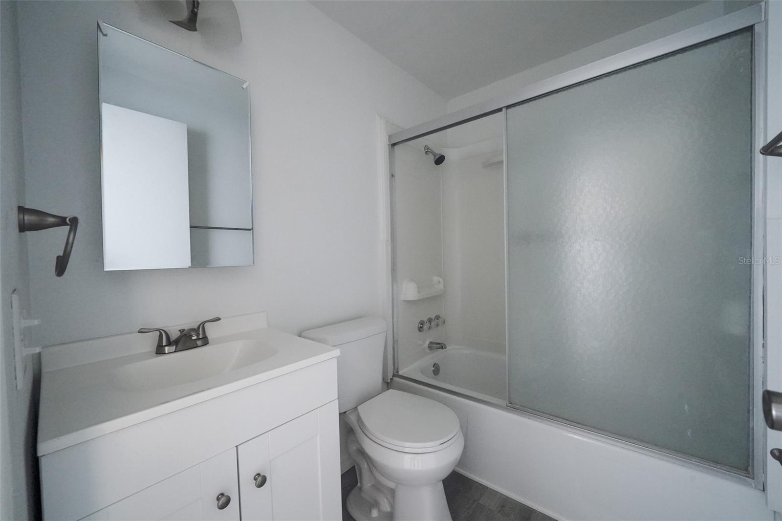 Image 11 of 20 For 4300 58th Street N 1907