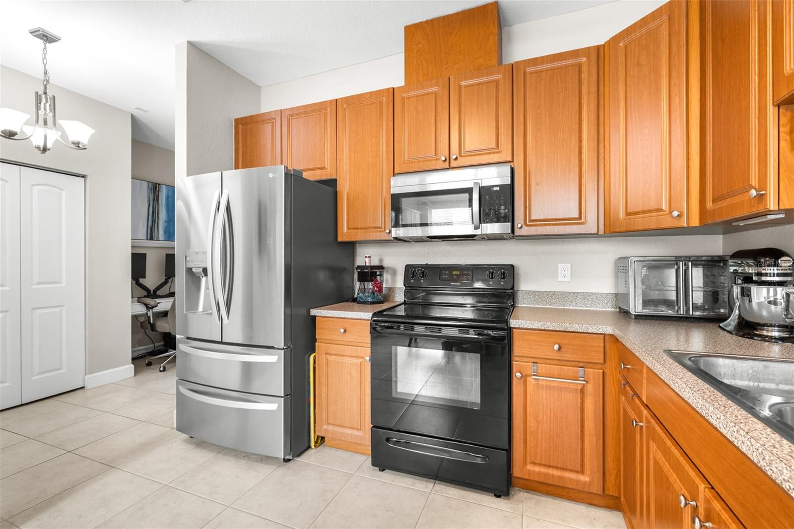 Image 11 of 39 For 213 Alexander Woods Drive
