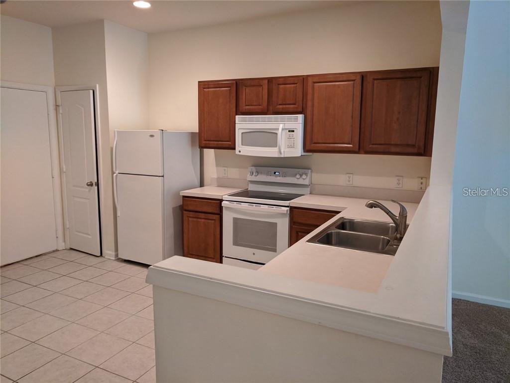 Image 5 of 23 For 2623 Redford Way