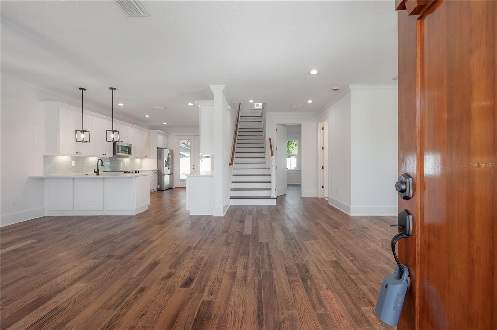 Image 10 of 51 For 1228 Emma Street