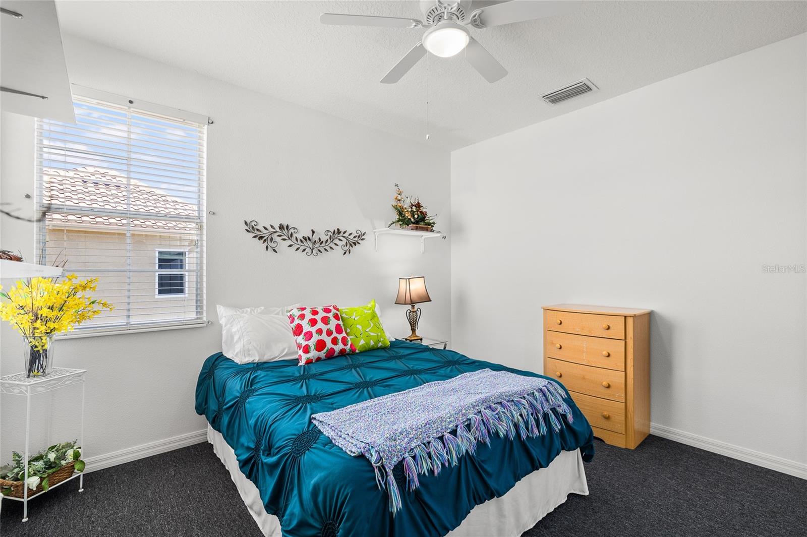 Listing photo id 39 for 11532 Manistique Way