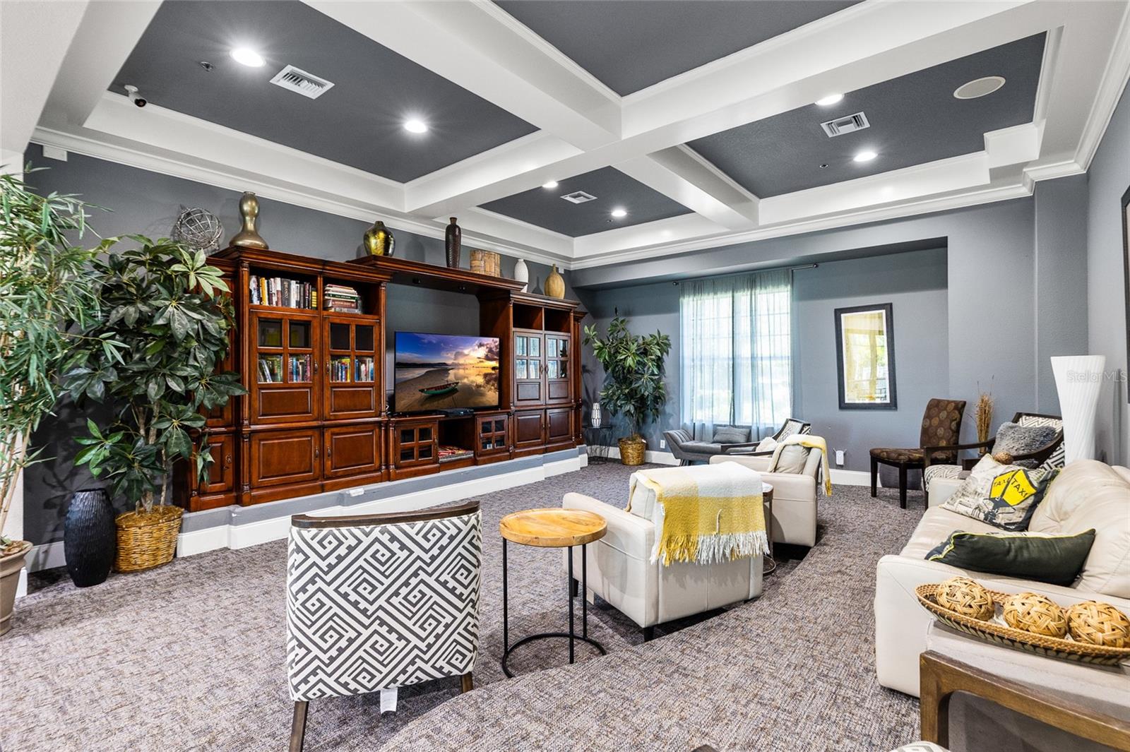 Listing photo id 65 for 11532 Manistique Way