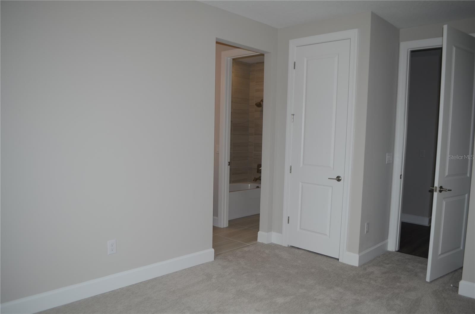 Image 31 of 78 For 34109 Tributary Court