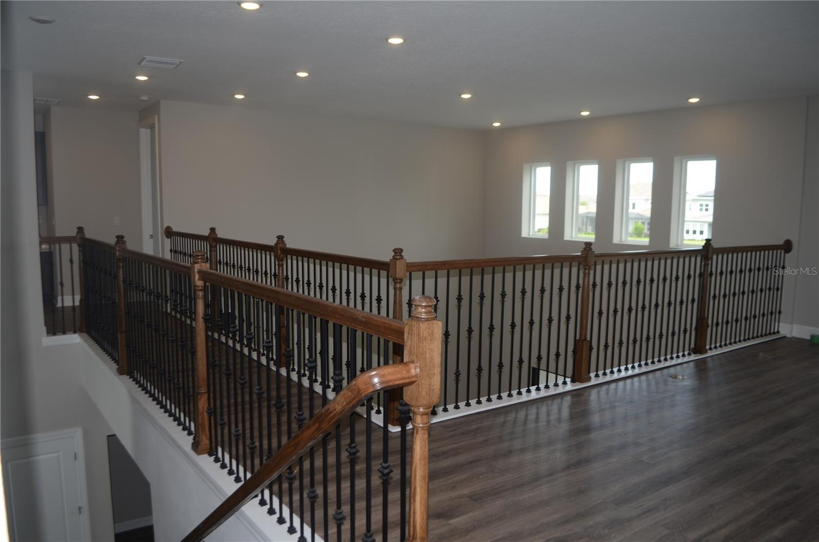 Image 37 of 78 For 34109 Tributary Court