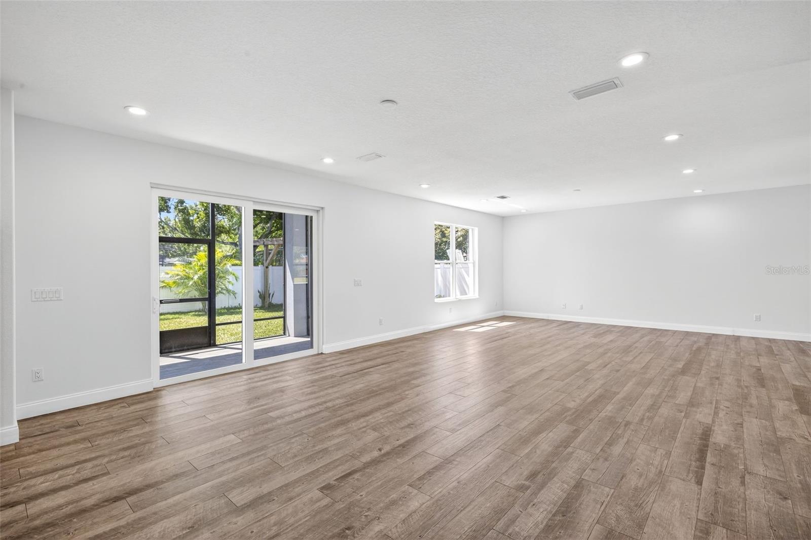 Image 12 of 45 For 3612 Pearl Avenue