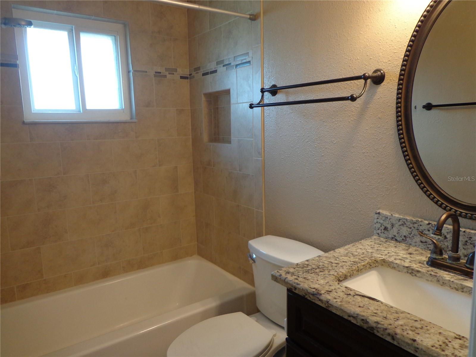 Image 19 of 20 For 3813 Orangepointe Rd