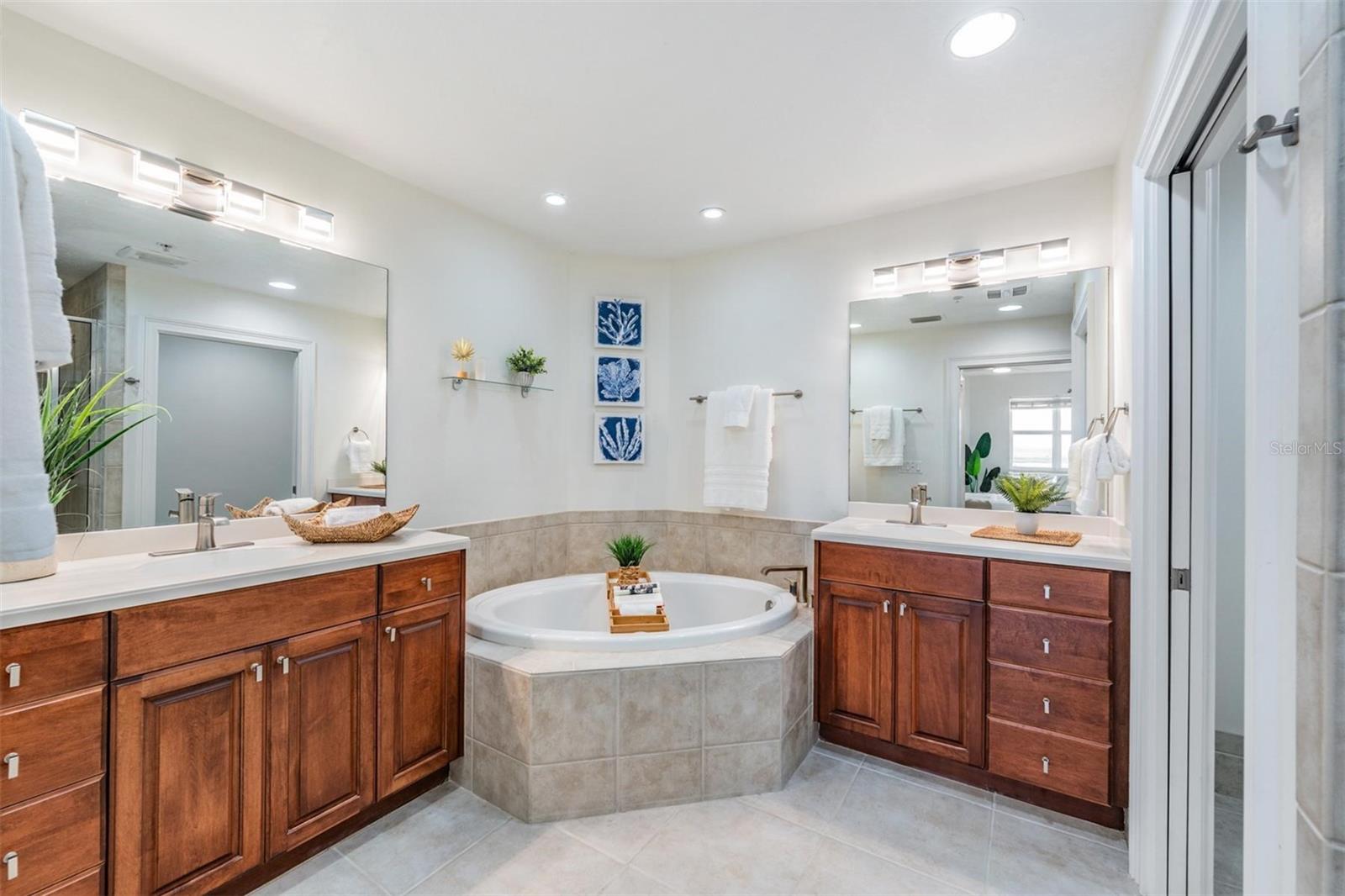 Image 24 of 48 For 615 Riviera Dunes Way 402