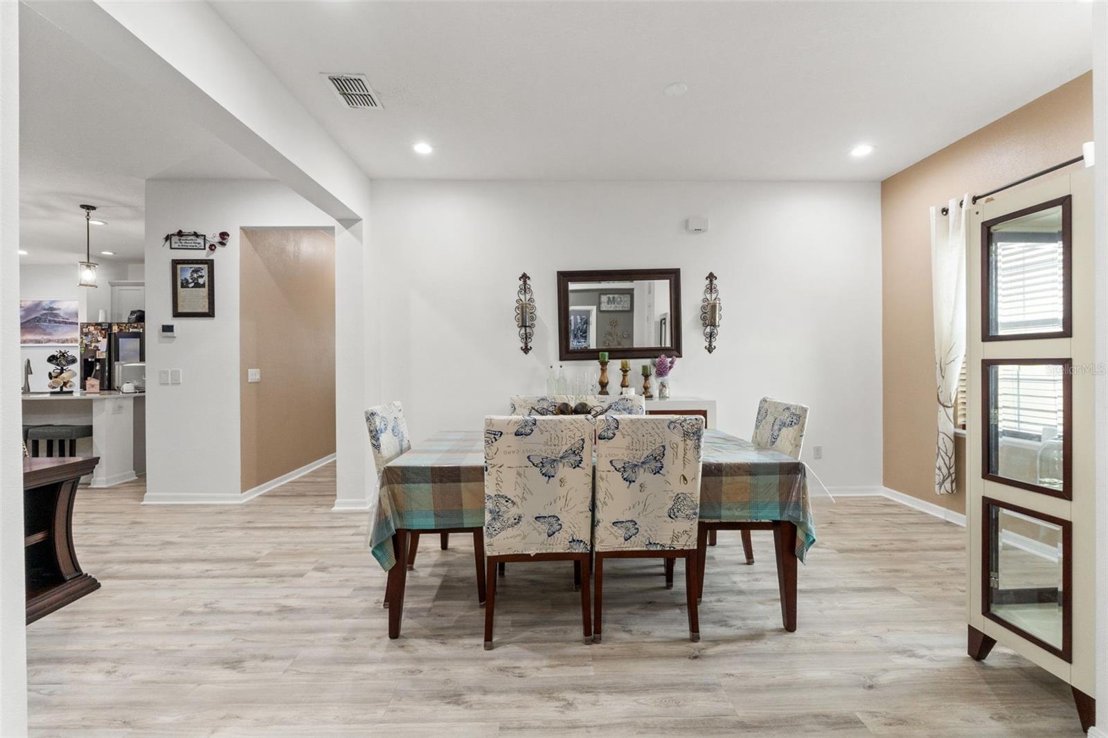 Image 6 of 67 For 11404 Fulmar Road