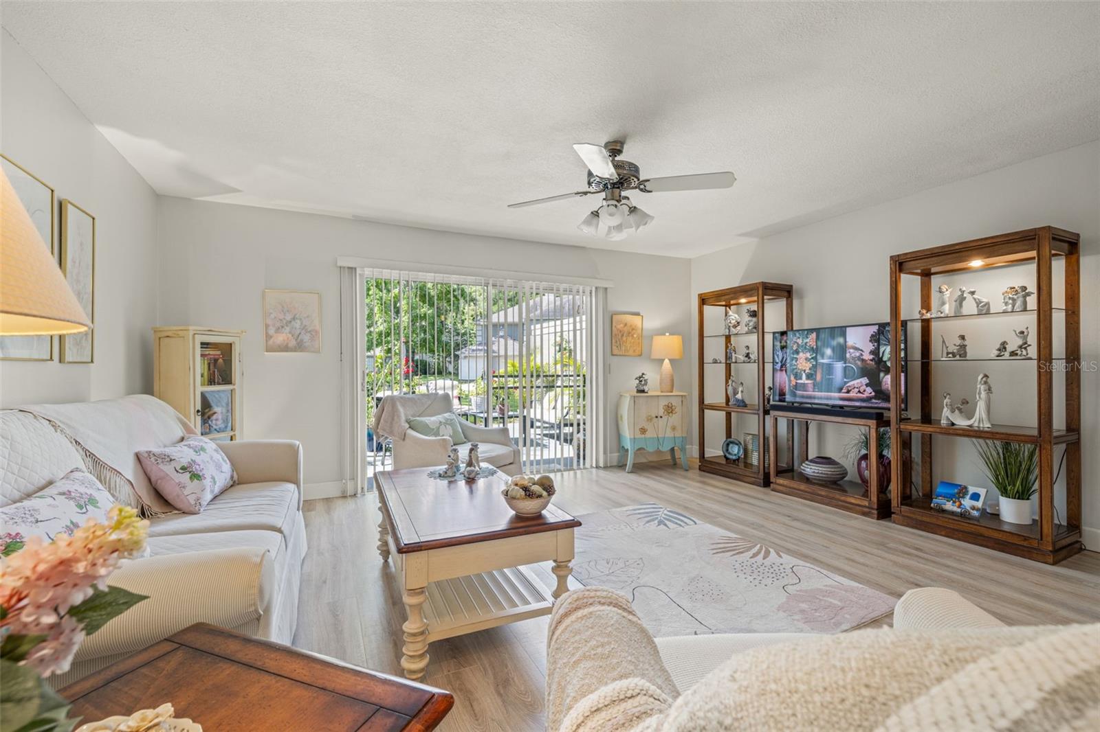 Image 17 of 39 For 14044 Notreville Way