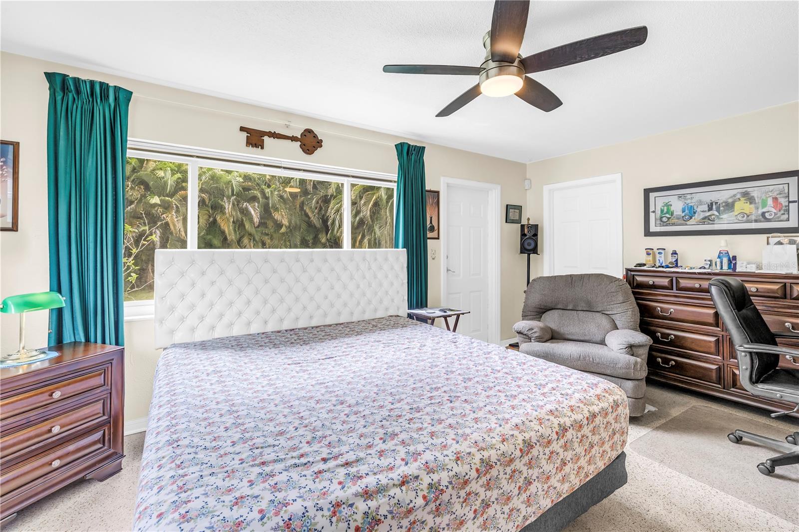 Image 16 of 44 For 1813 59th Street S