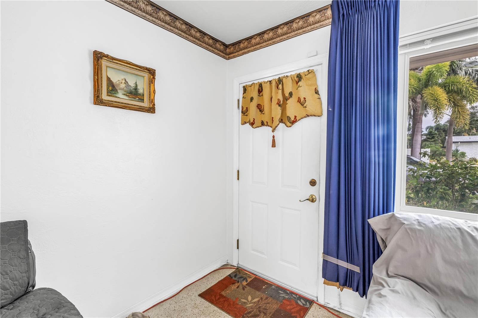 Image 4 of 44 For 1813 59th Street S