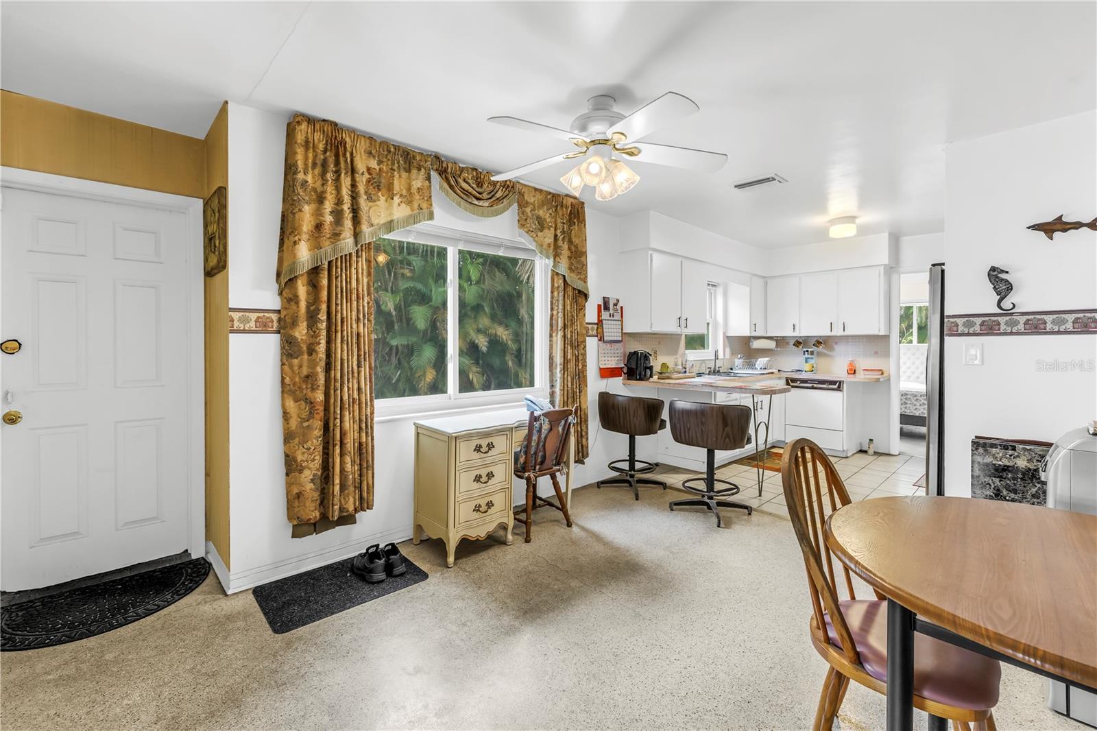 Image 7 of 44 For 1813 59th Street S