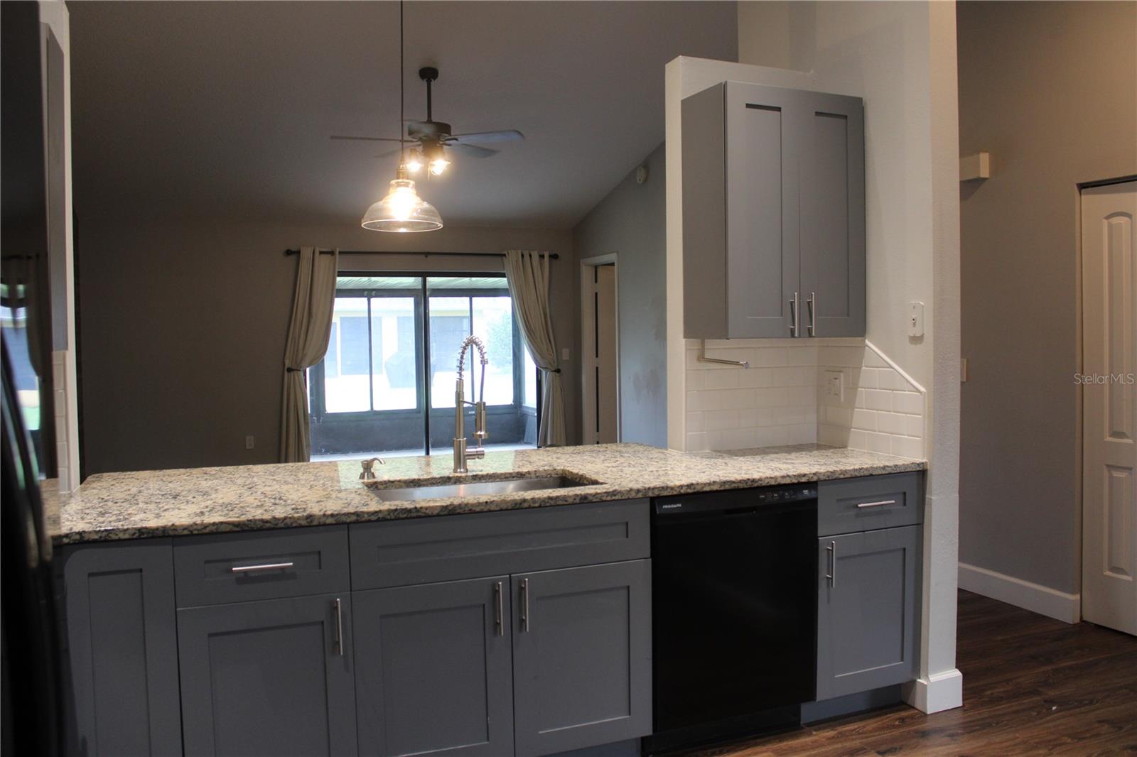 Image 10 of 42 For 3968 104th Avenue N