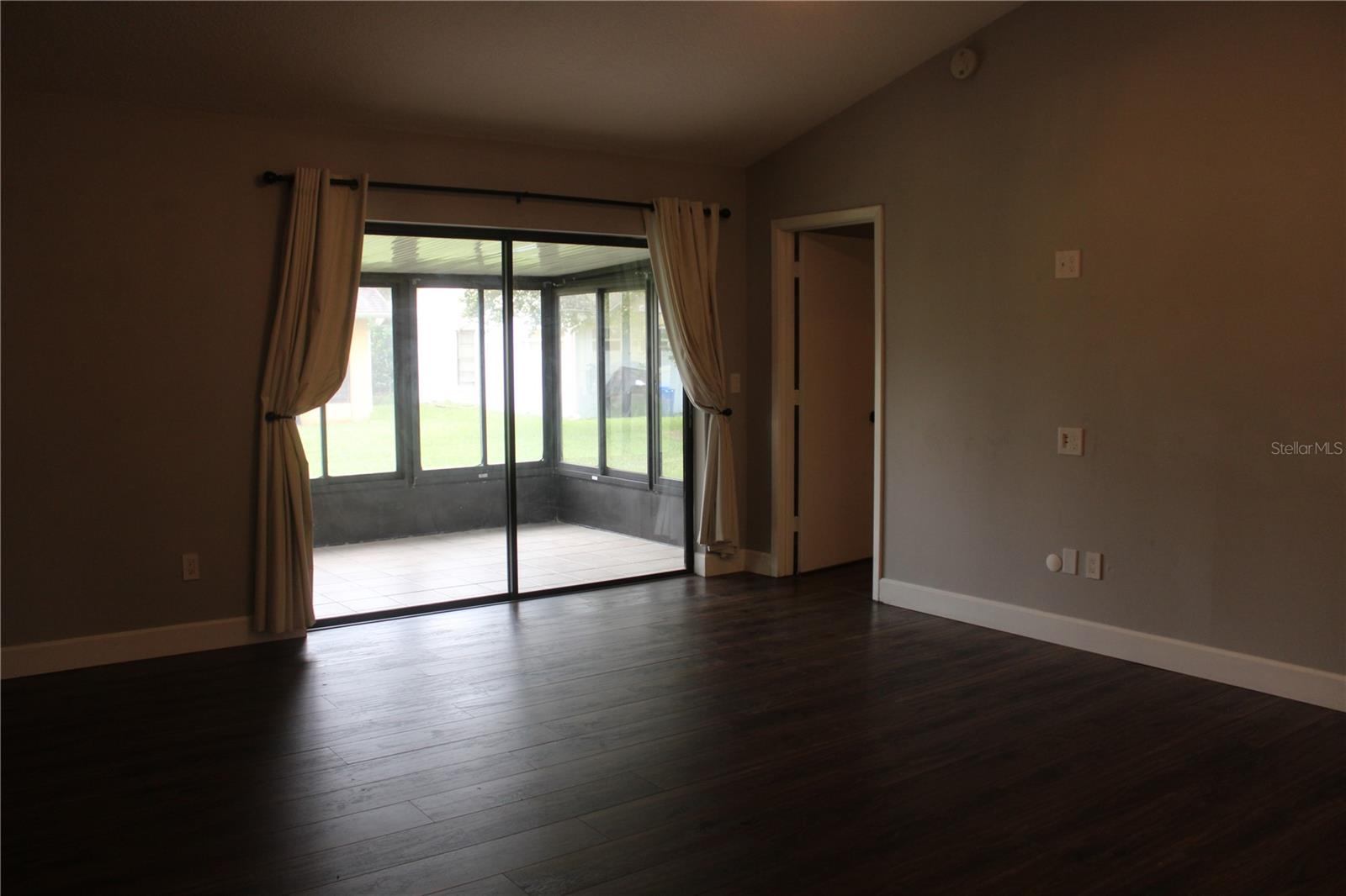 Image 16 of 42 For 3968 104th Avenue N