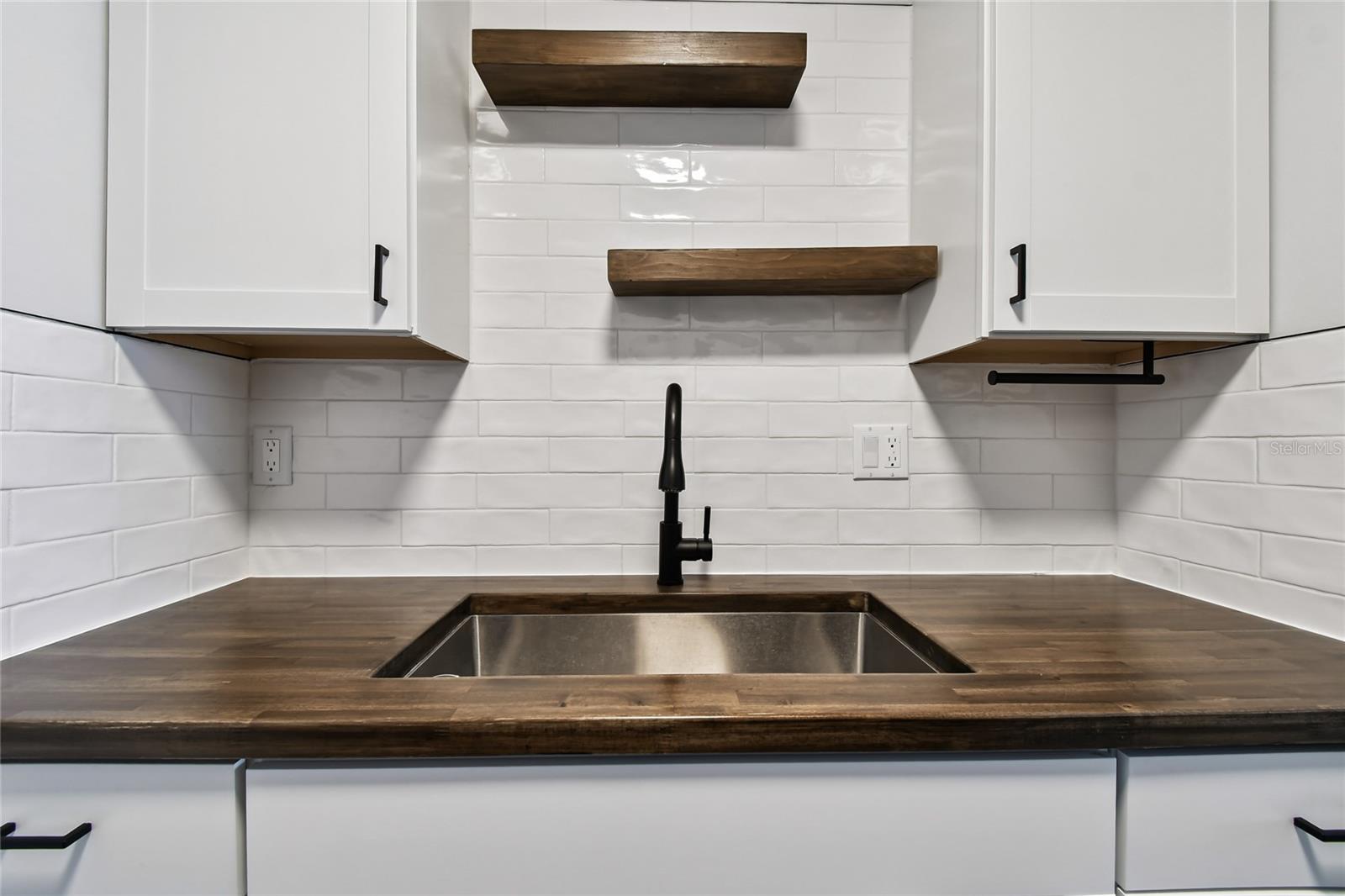 Image 9 of 43 For 2480 Enterprise Road 6