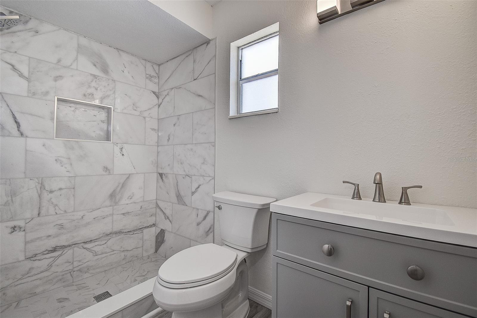 Image 17 of 33 For 9650 68th Street N