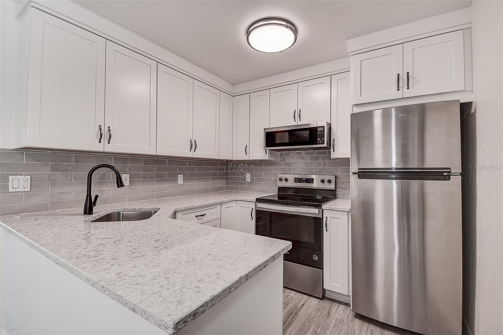 Image 7 of 33 For 9650 68th Street N
