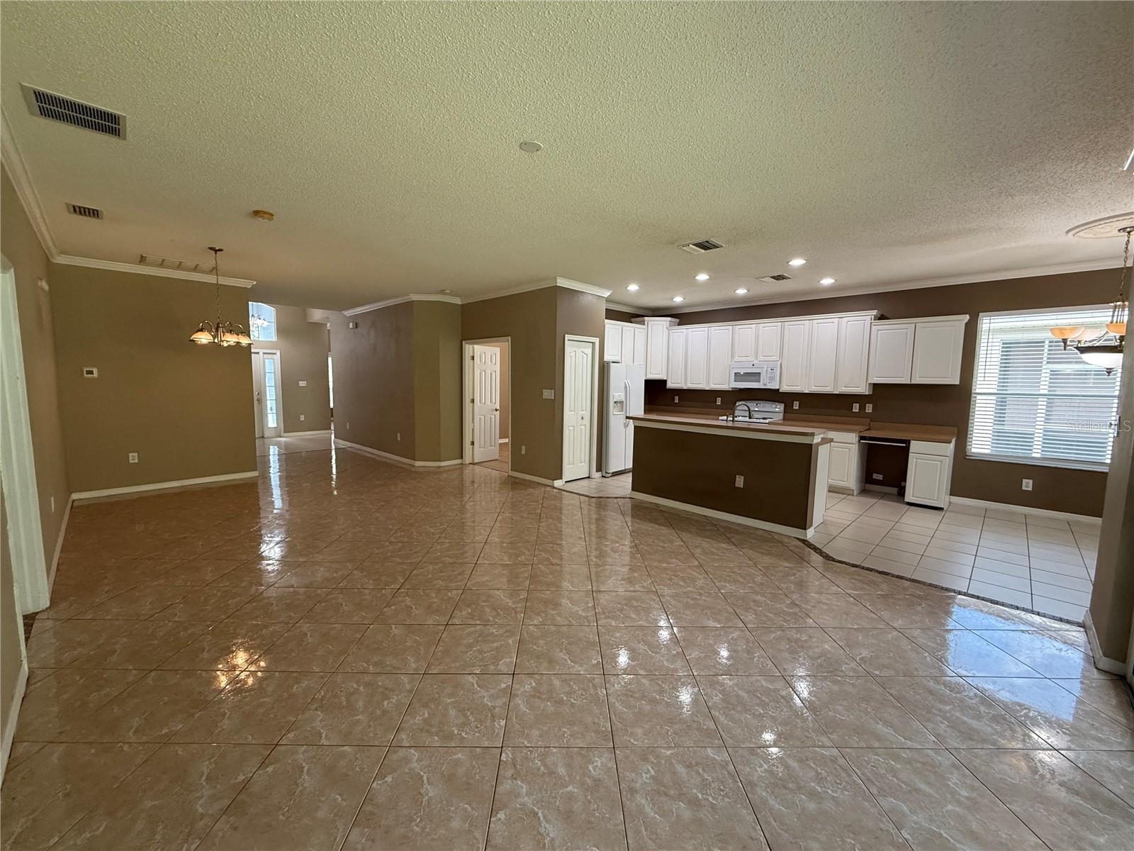 Image 10 of 60 For 19111 Cypress Reach Lane