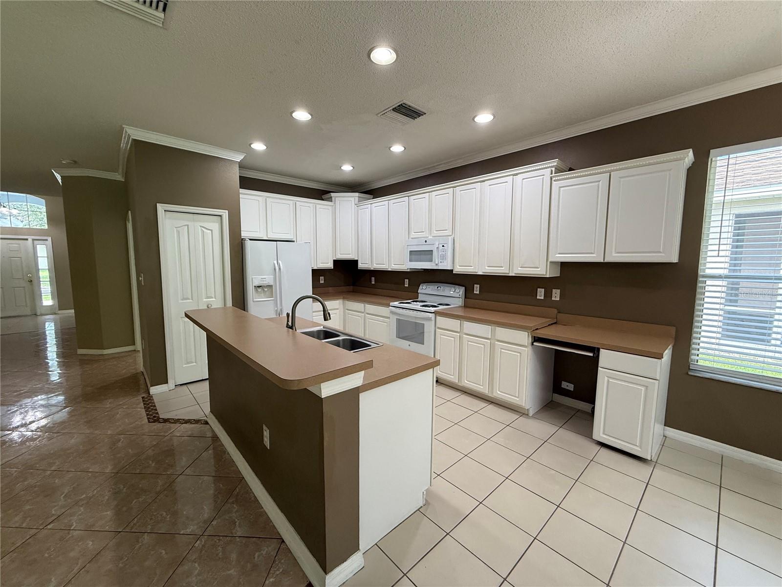 Image 12 of 60 For 19111 Cypress Reach Lane