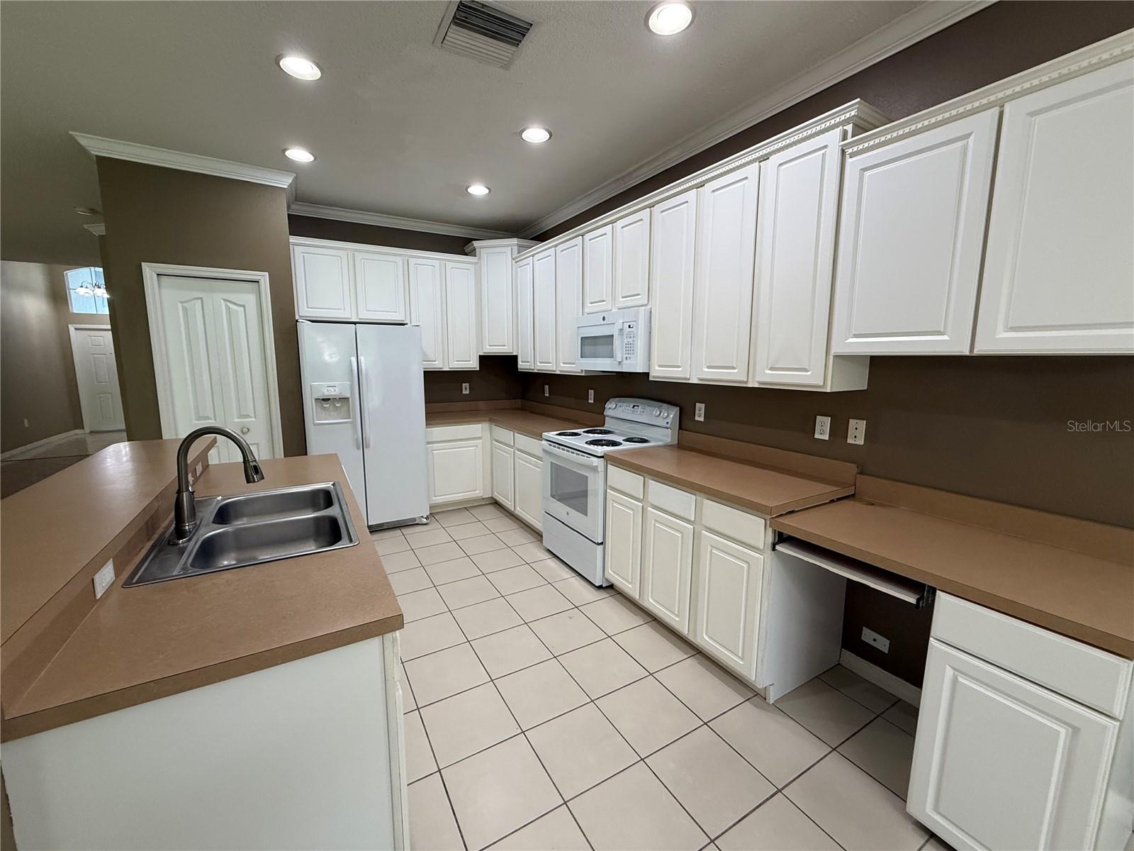 Image 14 of 60 For 19111 Cypress Reach Lane