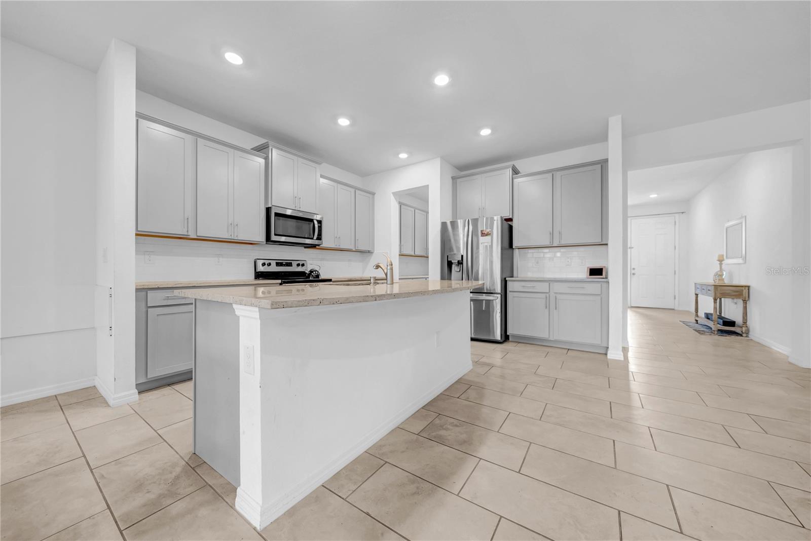 Image 19 of 53 For 3225 Living Coral Drive