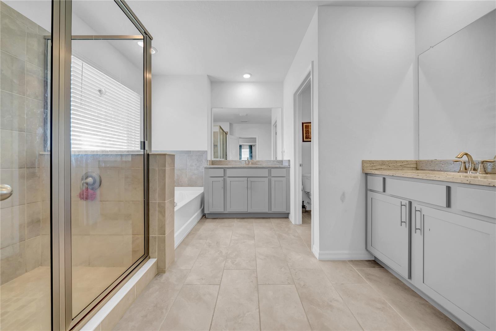 Image 40 of 53 For 3225 Living Coral Drive