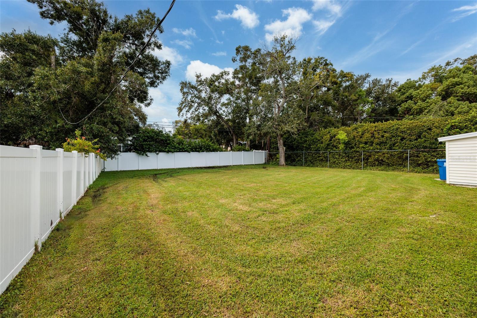 Image 27 of 36 For 1044 46th Avenue N