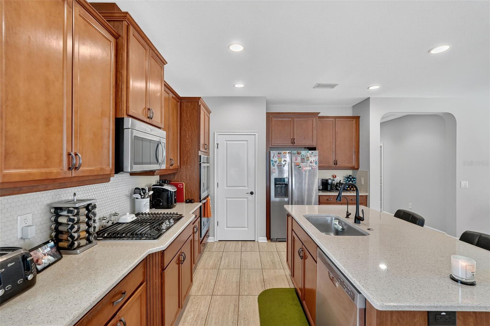 Image 12 of 58 For 29241 Perilli Place
