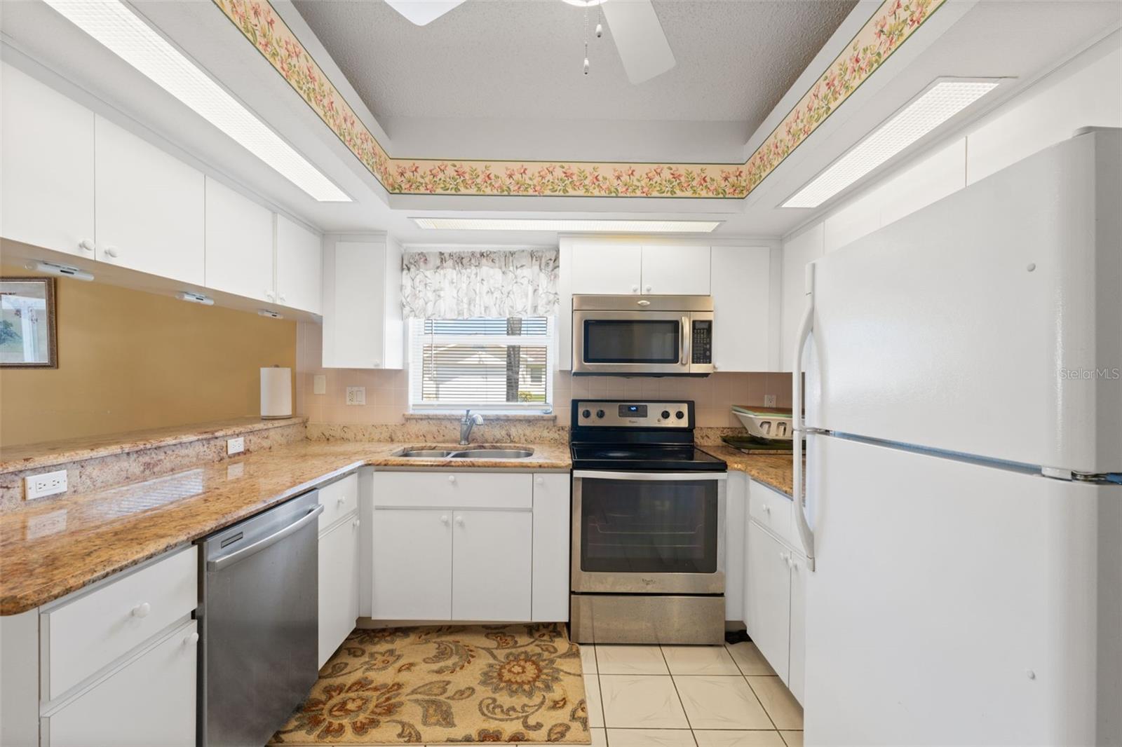 Image 14 of 32 For 4432 Whitton Way