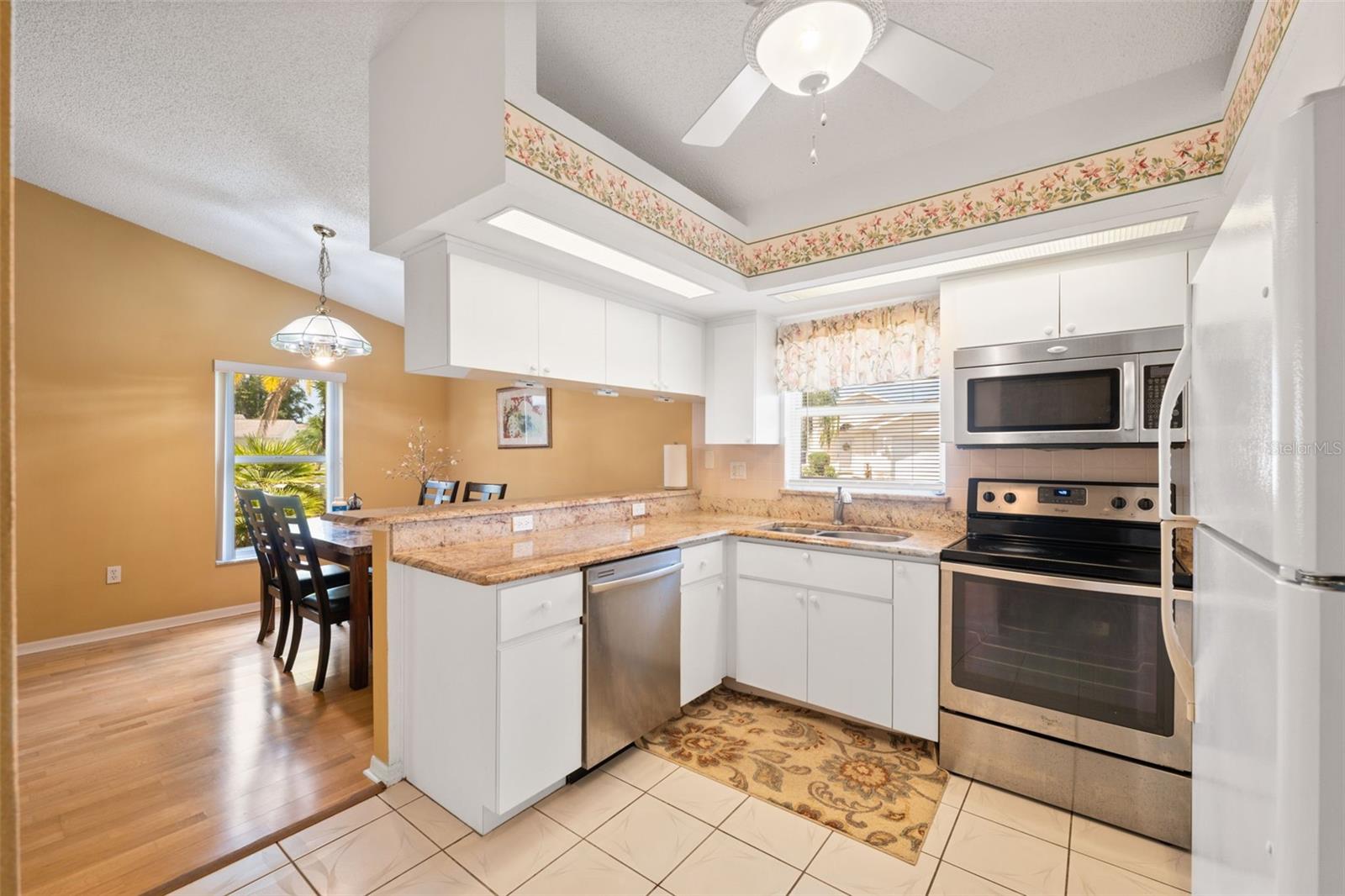 Image 15 of 32 For 4432 Whitton Way