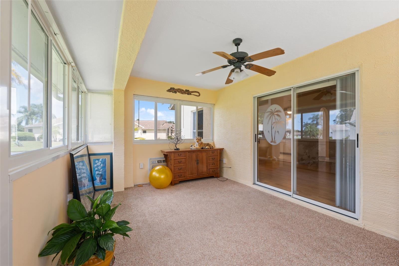 Image 27 of 32 For 4432 Whitton Way