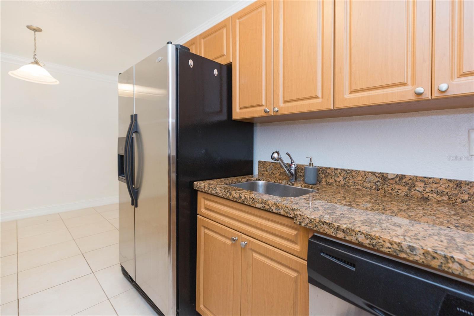 Image 20 of 21 For 5221 Bayshore Boulevard 34
