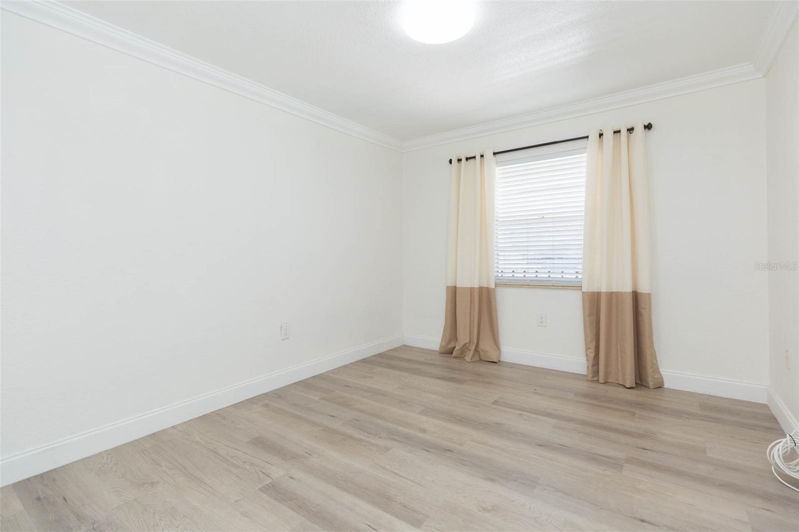 Image 21 of 21 For 5221 Bayshore Boulevard 34