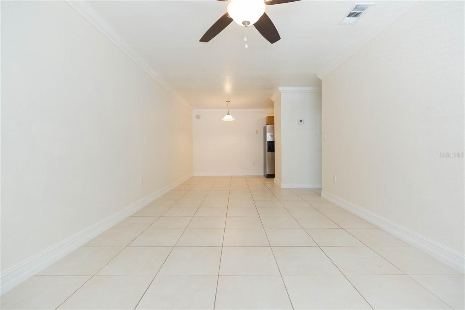 Image 8 of 21 For 5221 Bayshore Boulevard 34