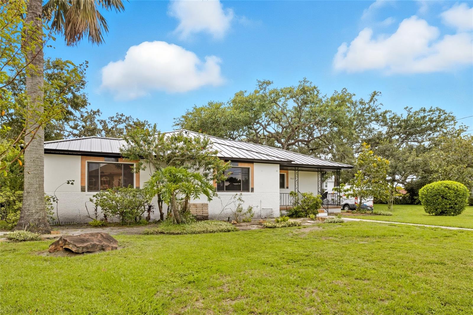 Image 2 of 31 For 1110 Coral Street