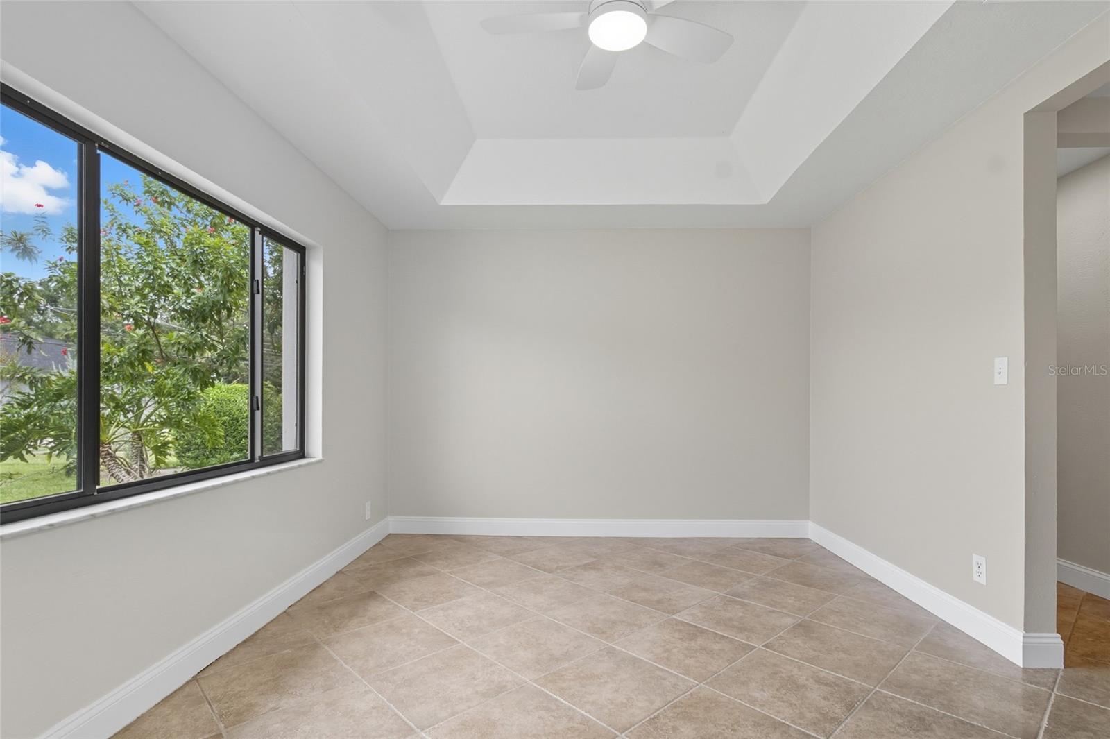 Image 23 of 31 For 1110 Coral Street