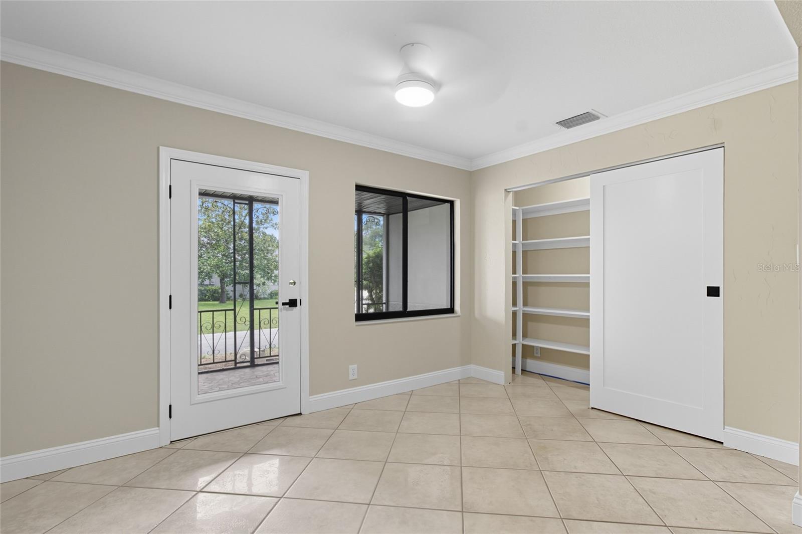 Image 7 of 31 For 1110 Coral Street