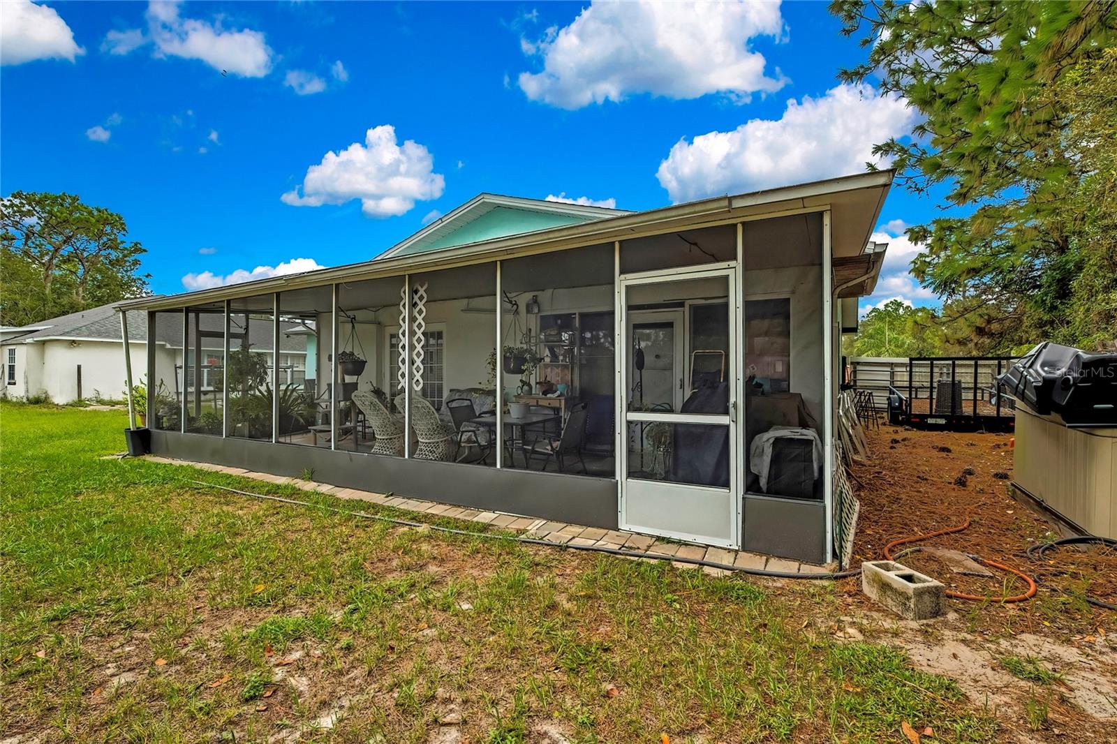 Image 24 of 37 For 11322 Topaz Street