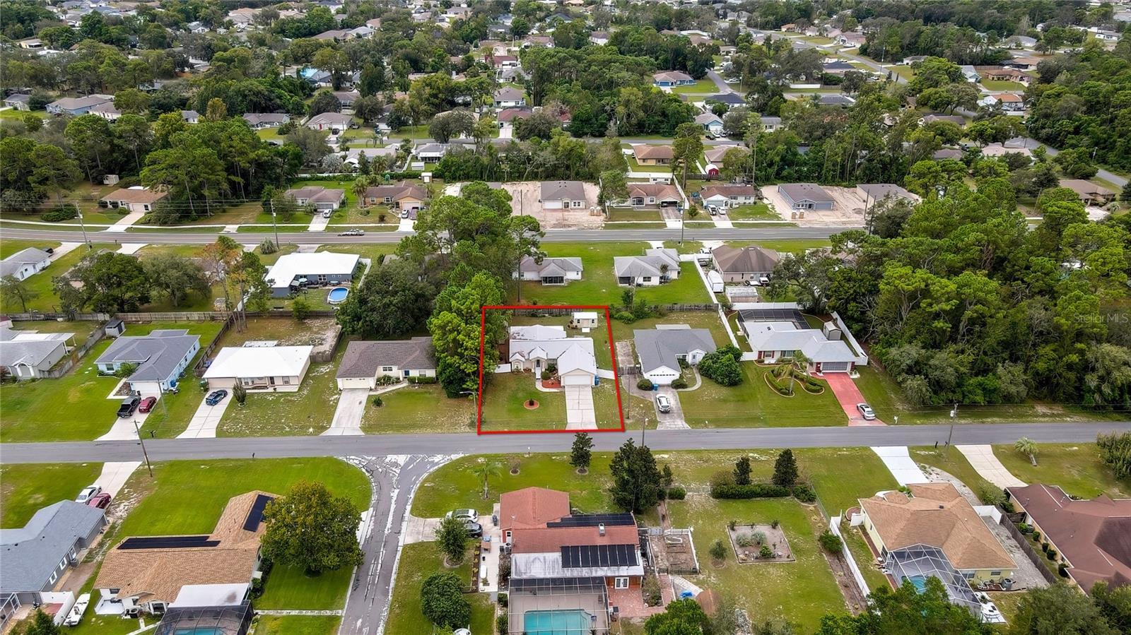 Image 32 of 37 For 11322 Topaz Street