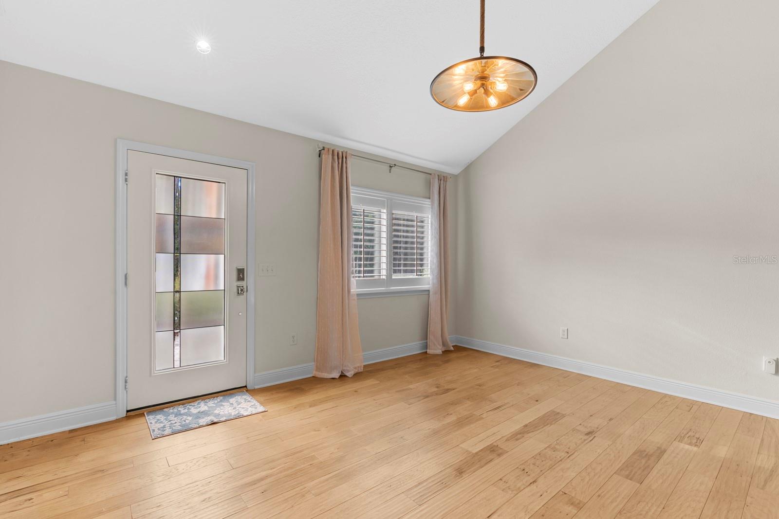 Image 12 of 63 For 7541 Conrad Street