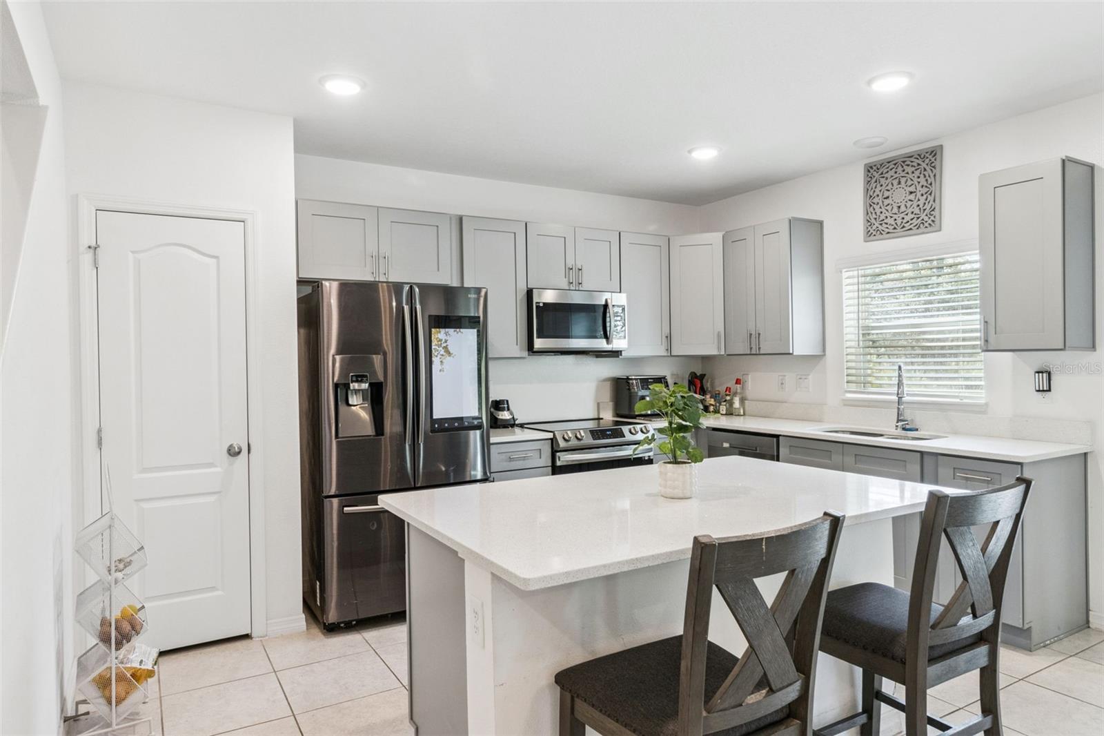 Image 10 of 56 For 3681 Magnolia Drive