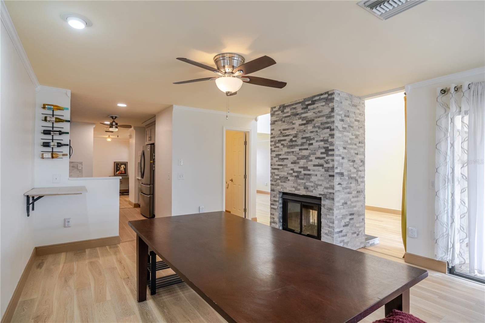 Image 18 of 56 For 10444 Saint Tropez Place